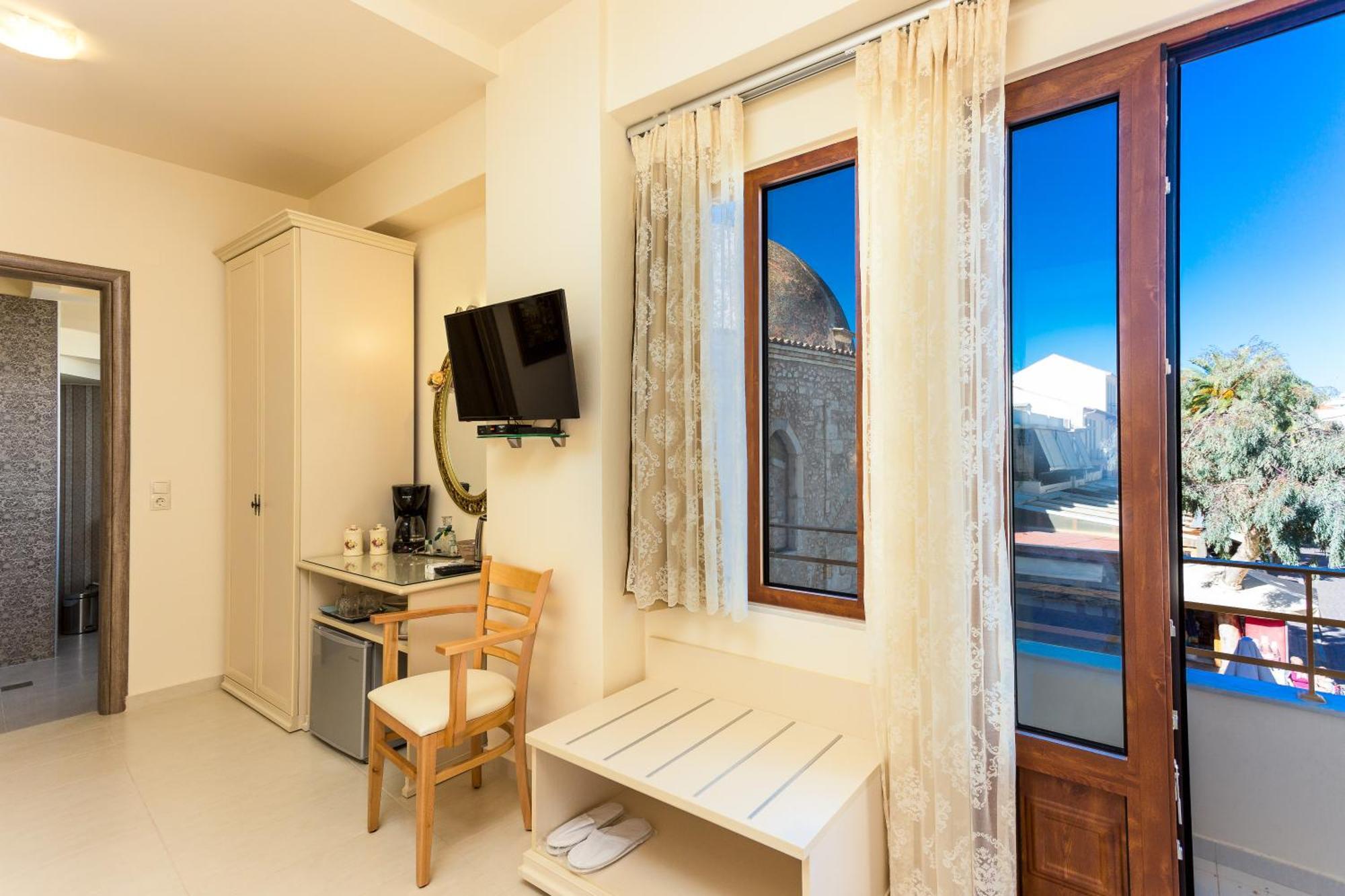 Polyxenia Suites Resmo Dış mekan fotoğraf