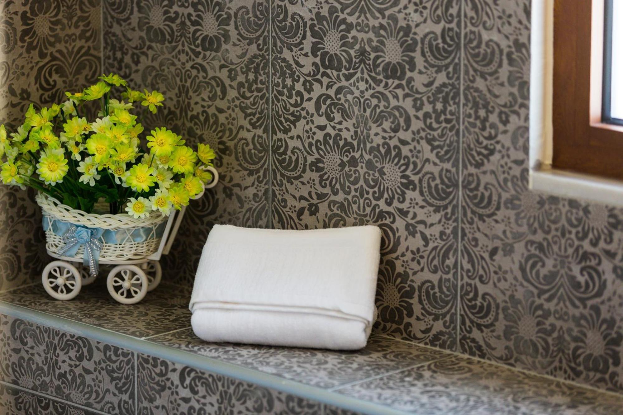Polyxenia Suites Resmo Dış mekan fotoğraf